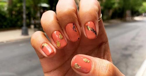 MISS FRANKIE DID YOU SAY PROSECCO PINKY CORAL - VEGAN PLANT-BASED NAIL POLISH - Image 5